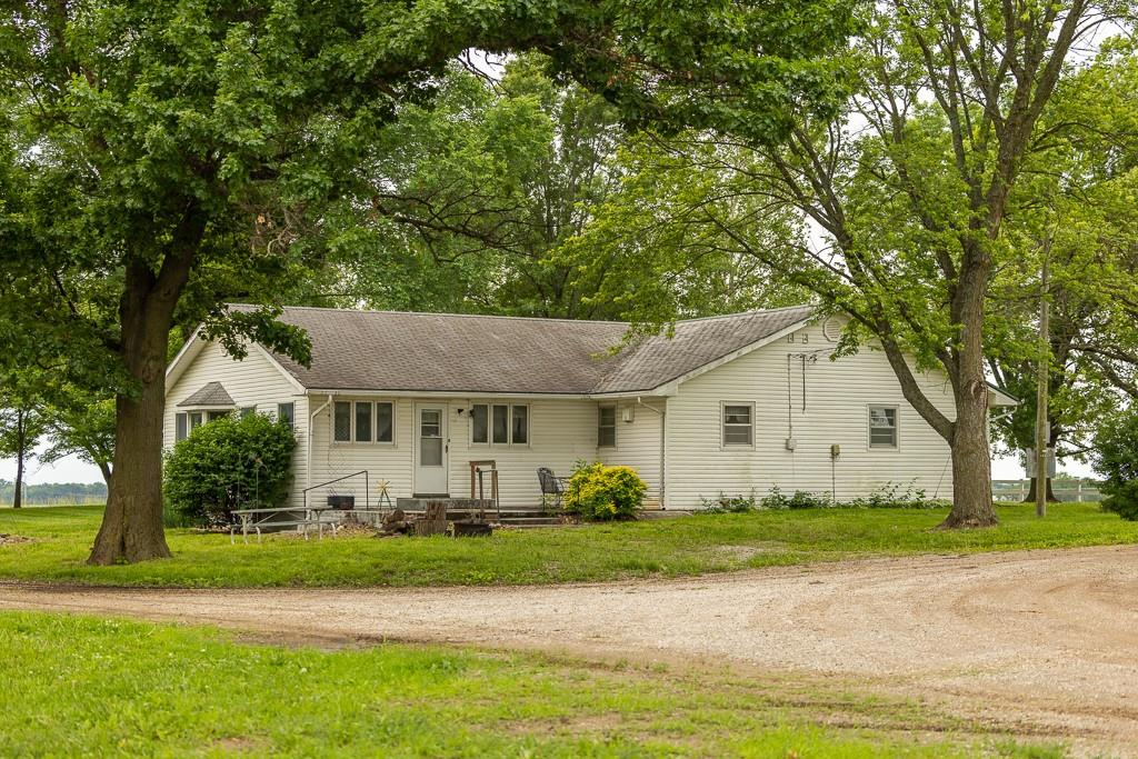 1637 Southwest County Road 1067 Butler, MO 64730 - Photo 27 of 92