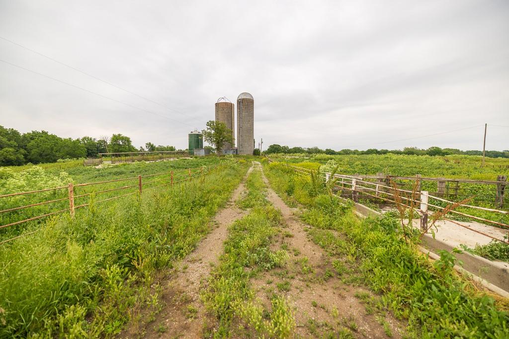 1637 Southwest County Road 1067 Butler, MO 64730 - Photo 43 of 92