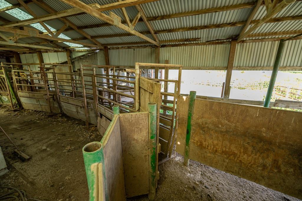 1637 Southwest County Road 1067 Butler, MO 64730 - Photo 48 of 92