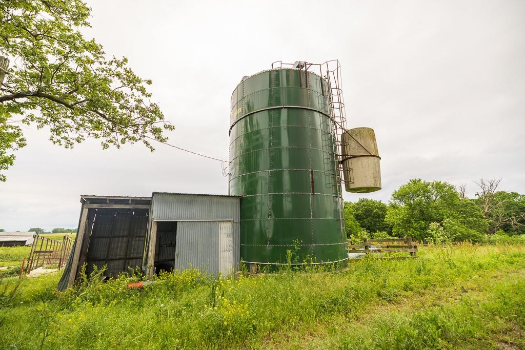 1637 Southwest County Road 1067 Butler, MO 64730 - Photo 53 of 92