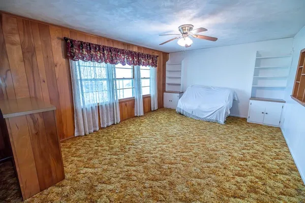 $575,000 | 1637 Southwest County Road 1067, Butler, MO 64730