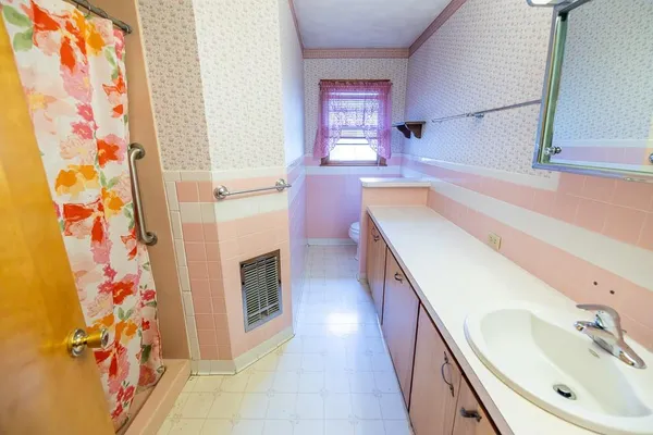 $575,000 | 1637 Southwest County Road 1067, Butler, MO 64730