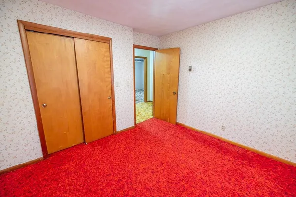 $575,000 | 1637 Southwest County Road 1067, Butler, MO 64730