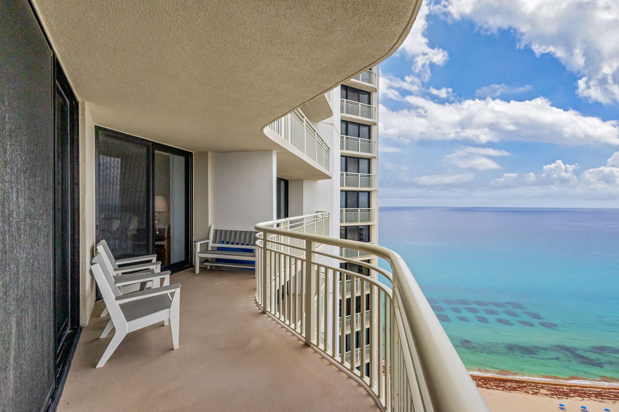 3000 North Ocean Avenue Riviera Beach, FL 33404 - Photo 5 of 93 38-web-or-mls-5D1A5051_HDR