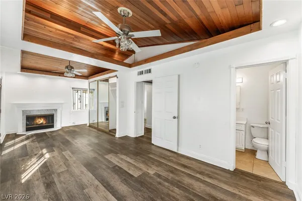 $2,350 | 1828 Hassett Avenue, Las Vegas, NV 89104