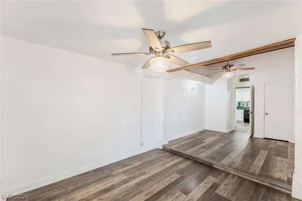 $2,350 | 1828 Hassett Avenue, Las Vegas, NV 89104