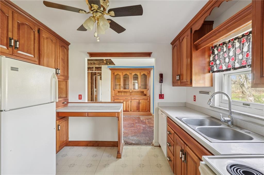 441 Petersburg Road Enon Valley, PA 16120 - Photo 6 of 49