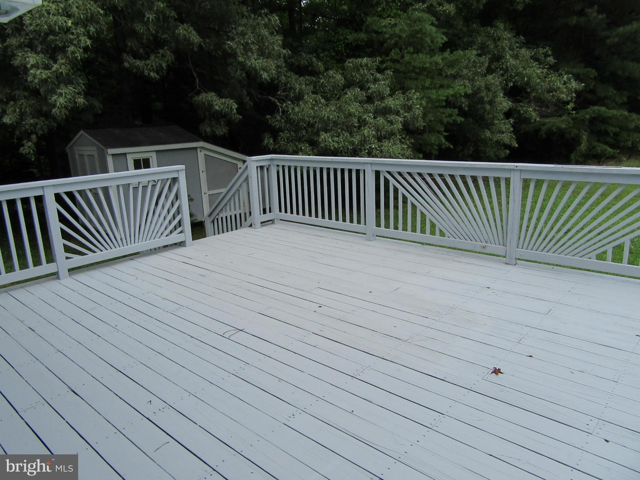 42440 St Johns Road Hollywood, MD 20636 - Photo 18 of 22 Deck