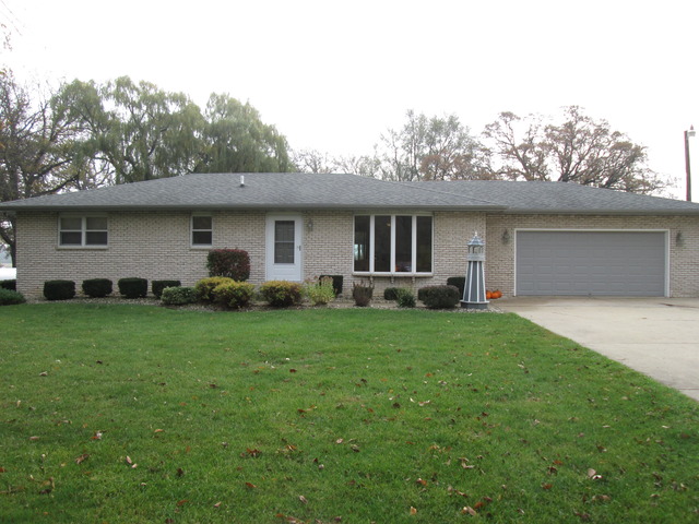 2525 East McArdle Road Mazon, IL 60444 - Photo 1 of 25
