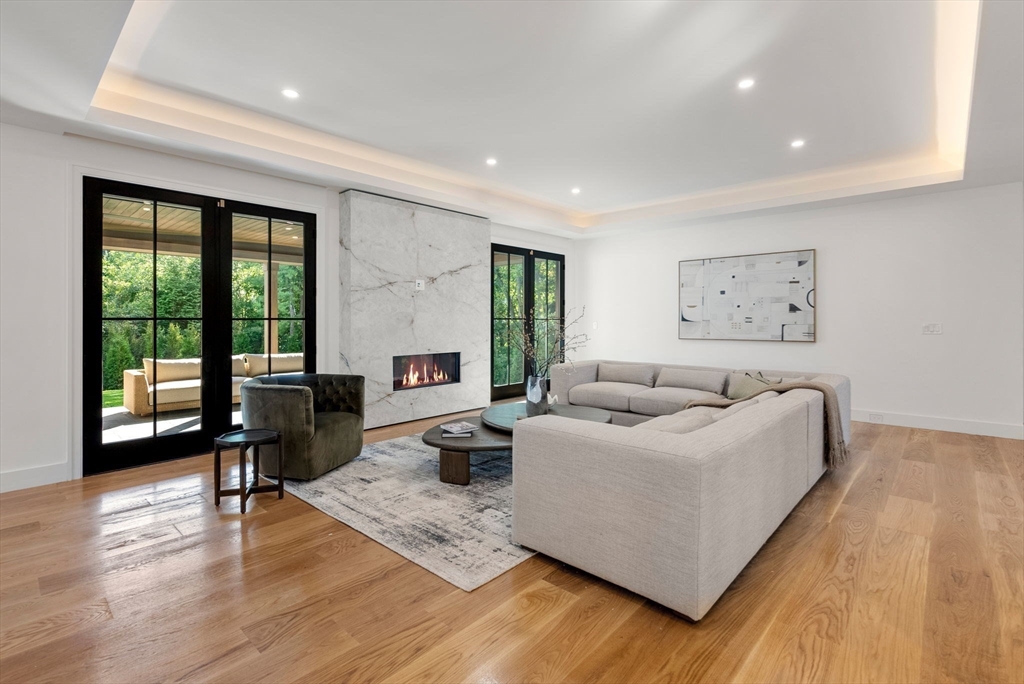 182 Bristol Road Wellesley, MA 02481 - Photo 16 of 38