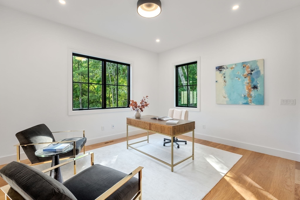 182 Bristol Road Wellesley, MA 02481 - Photo 18 of 38