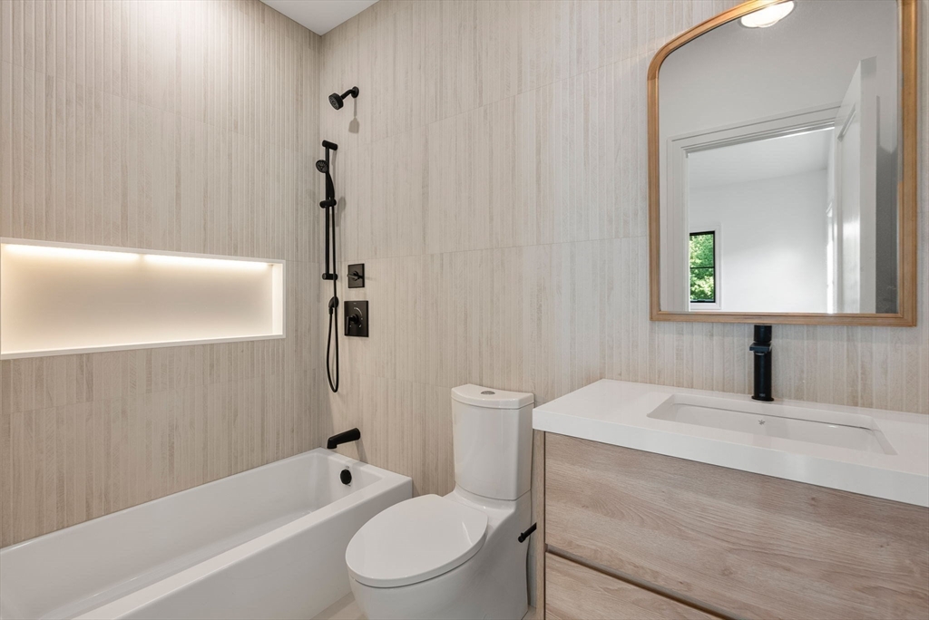 182 Bristol Road Wellesley, MA 02481 - Photo 26 of 38