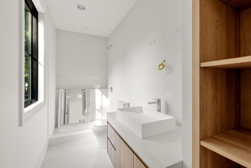 182 Bristol Road Wellesley, MA 02481 - Photo 28 of 38