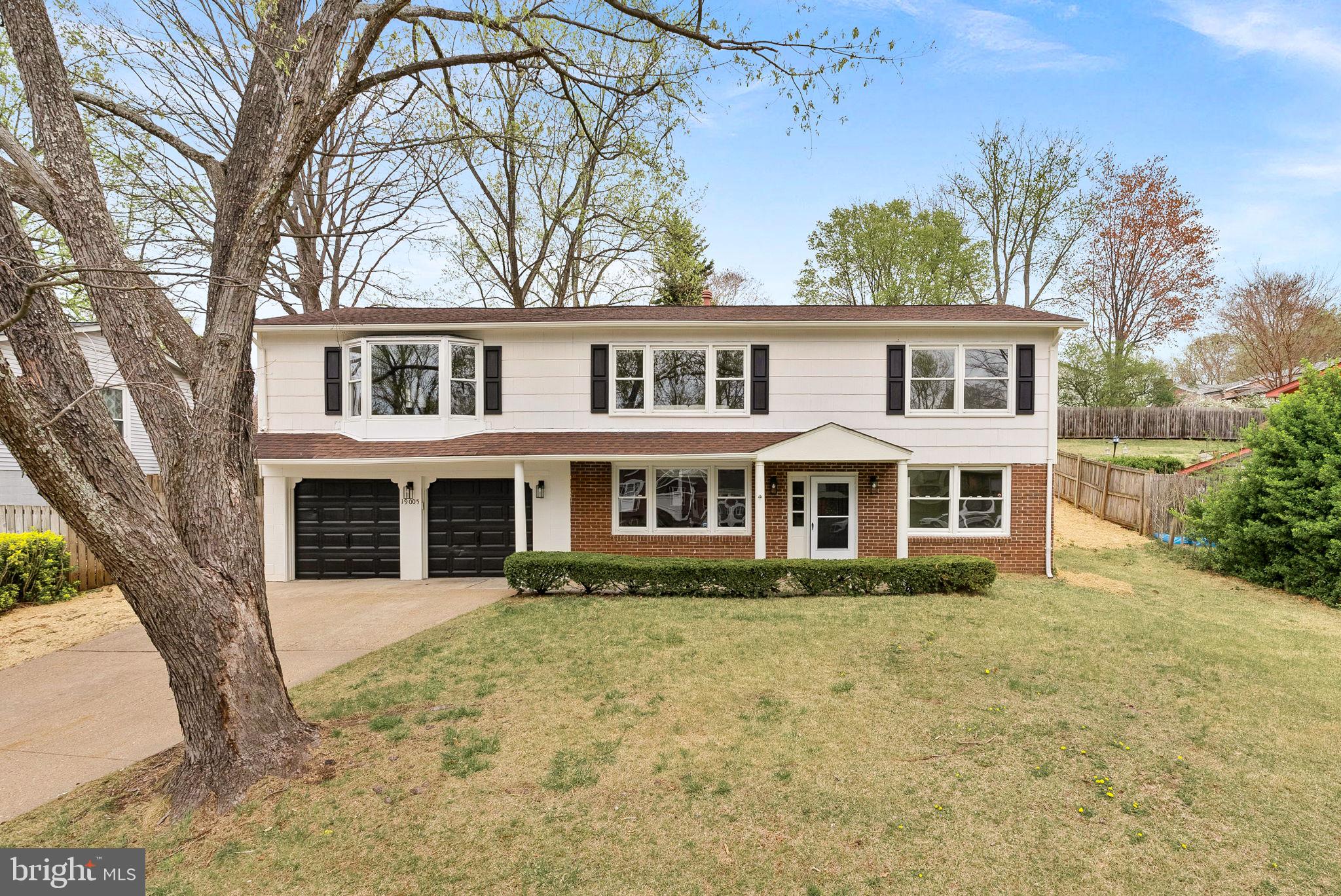 19005 Red Oak Lane Triangle, VA 22172 - Photo 1 of 53