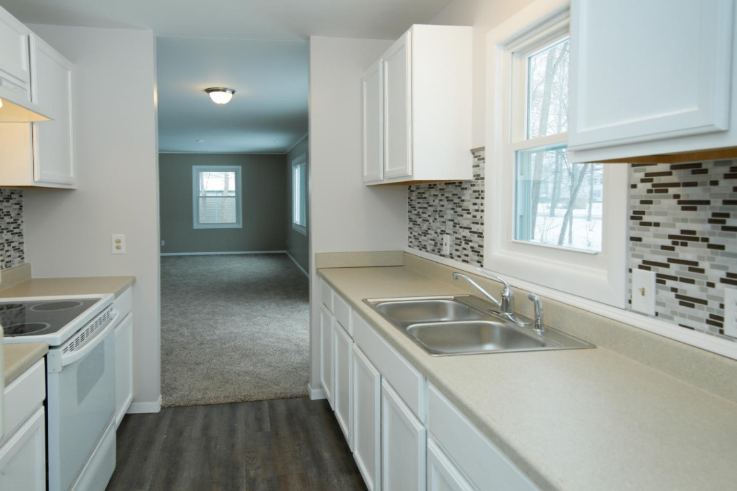 10218 South Sprinkle Road Vicksburg, MI 49097 - Photo 7 of 20 10218 S Sprinkle-107