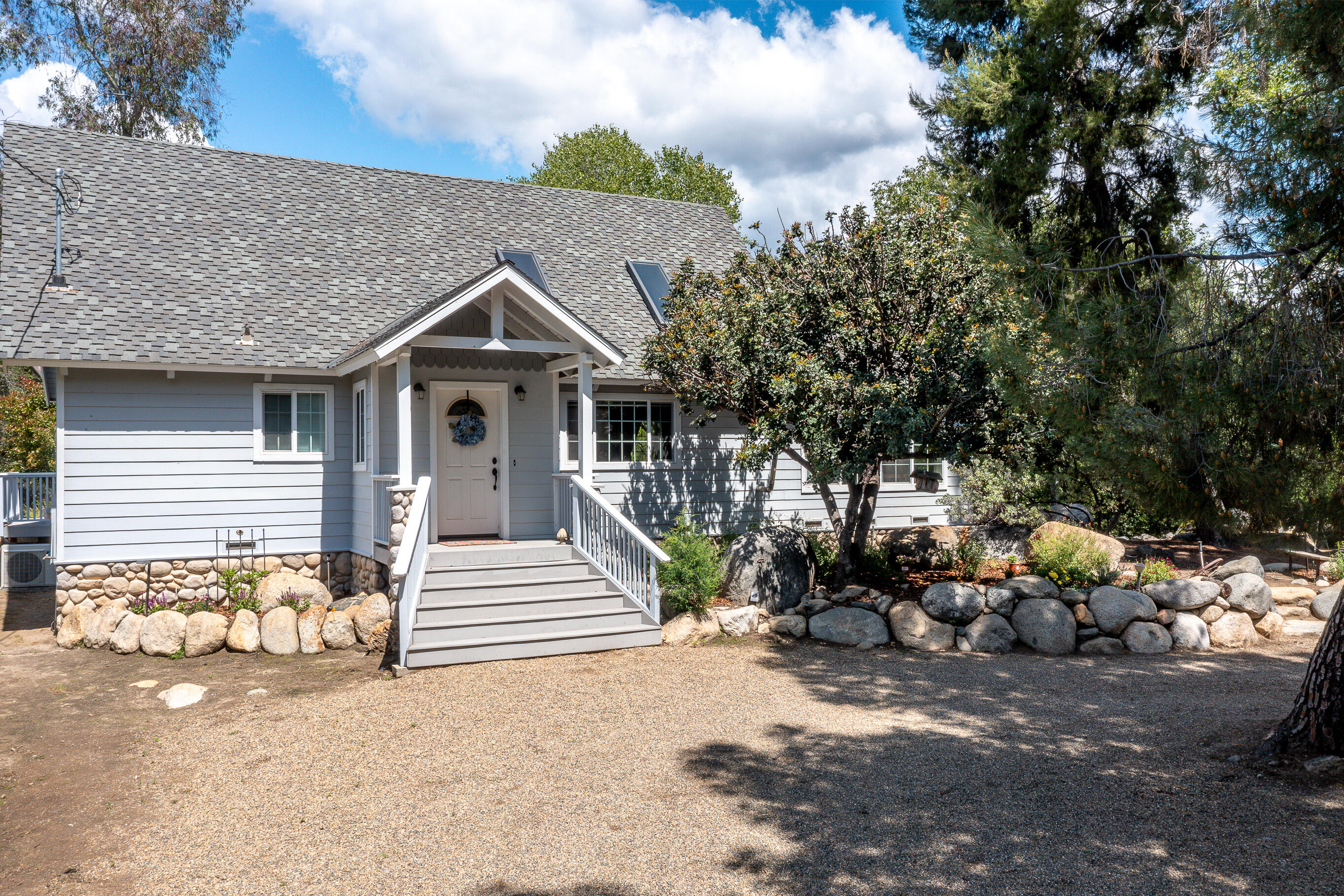 42695 Sierra Drive Three Rivers, CA 93271 - Photo 5 of 51
