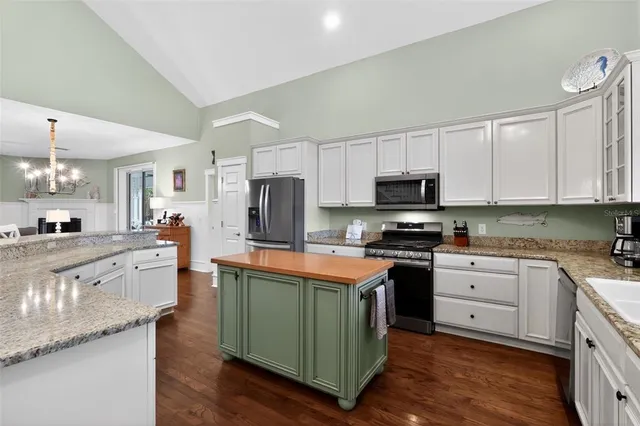 $1,195,000 | 1028 Cottage Drive, The Villages, FL 32162