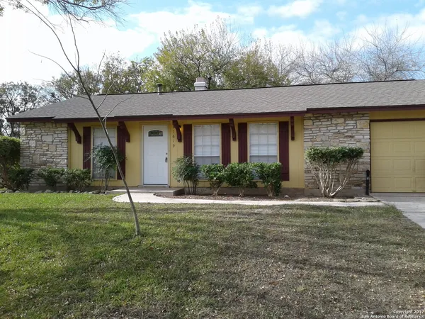 $215,000 | 11619 Honey Grove Street, Live Oak, TX 78233