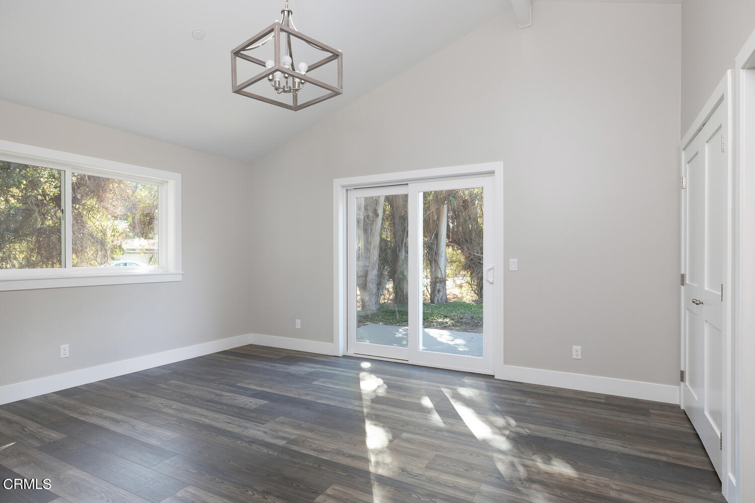 39-41 Ramona Place Camarillo, CA 93010 - Photo 36 of 52 41 Ramona Pl-035-009-ADU Bedroom-MLS_Siz