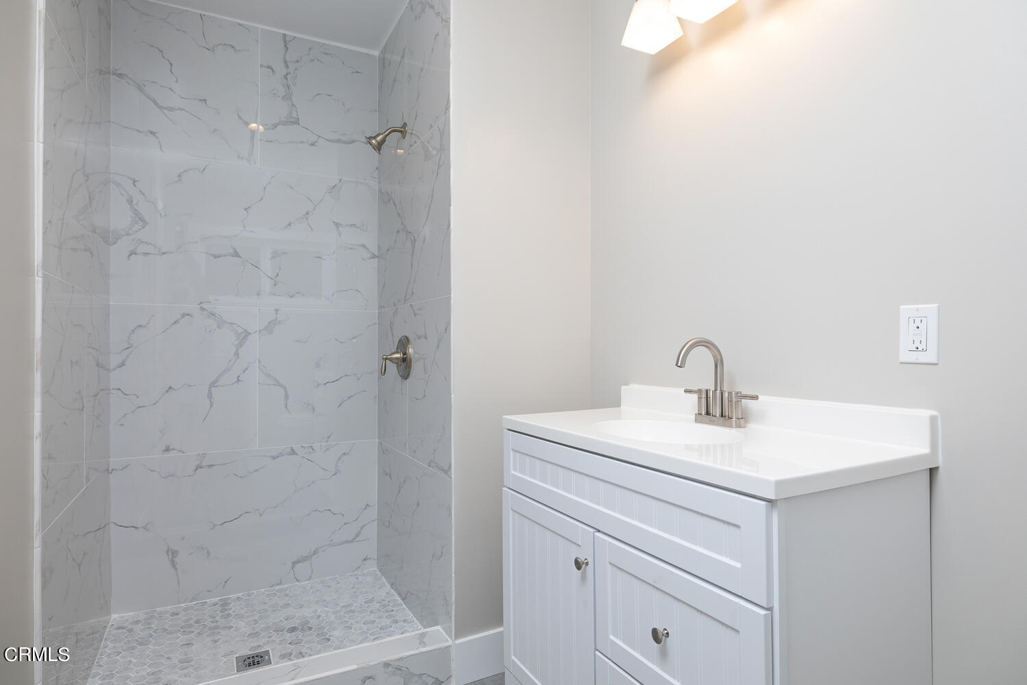 39-41 Ramona Place Camarillo, CA 93010 - Photo 41 of 52 41 Ramona Pl-040-013-ADU Bathroom-MLS_Si