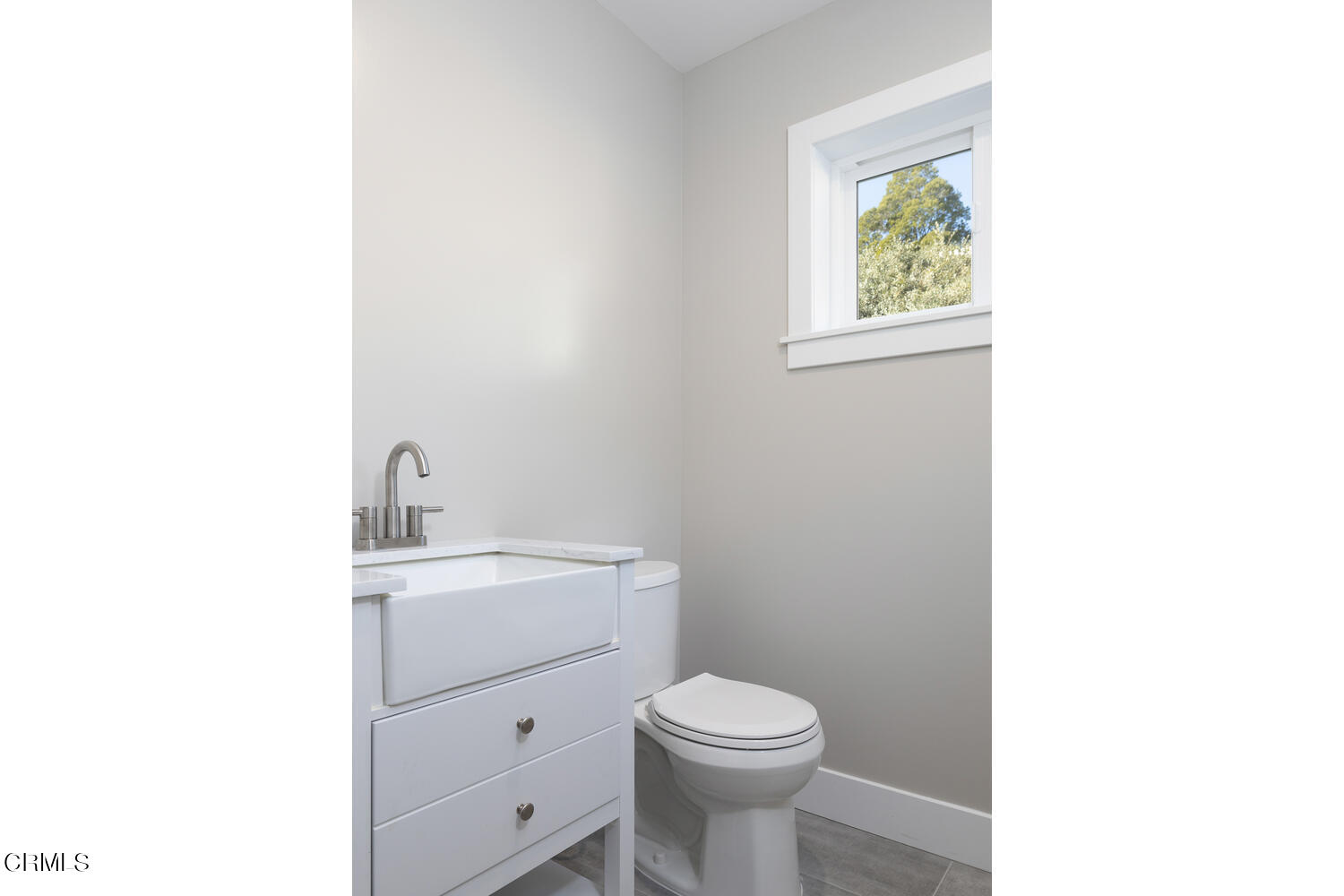 39-41 Ramona Place Camarillo, CA 93010 - Photo 44 of 52 41 Ramona Pl-043-001-Powder Room-MLS_Siz