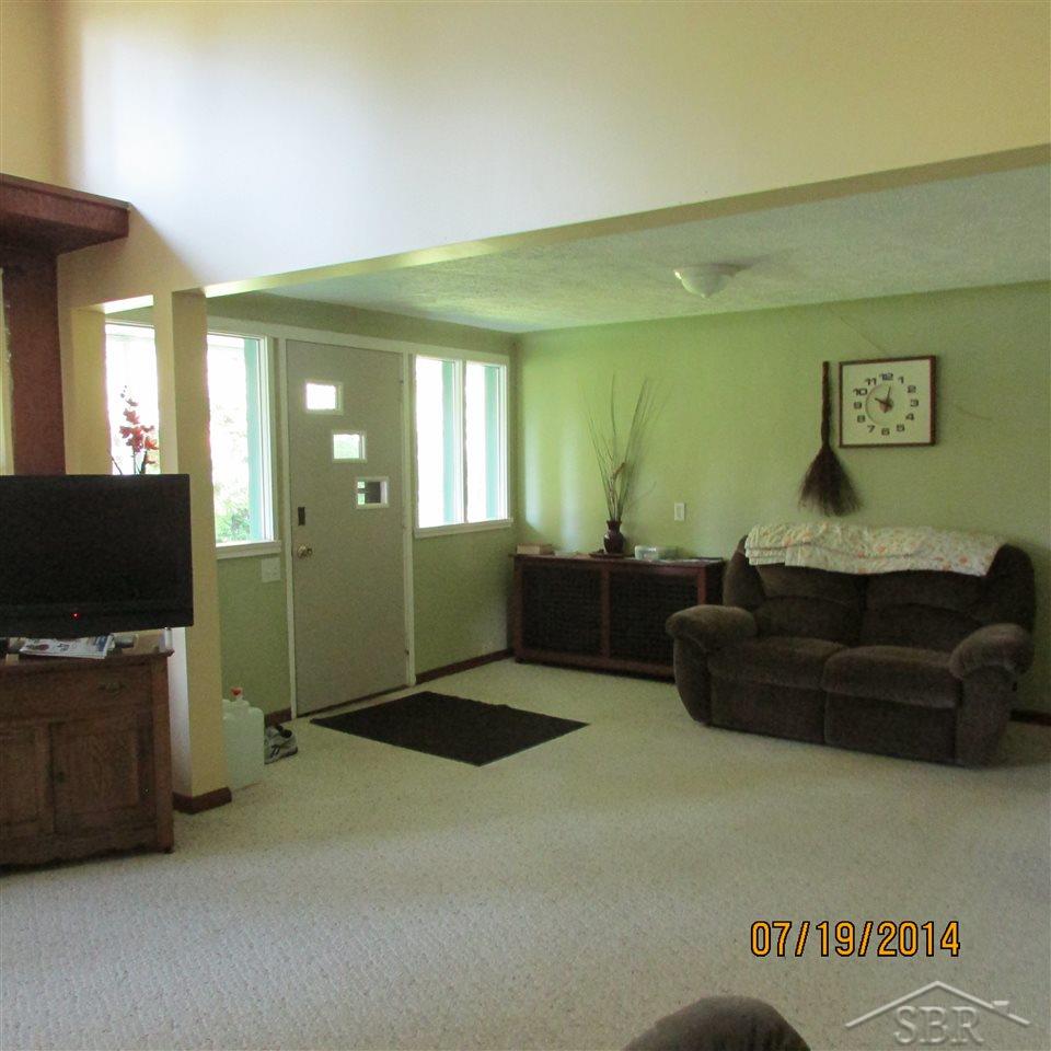 10300 Midland Road Freeland, MI 48623 - Photo 7 of 8