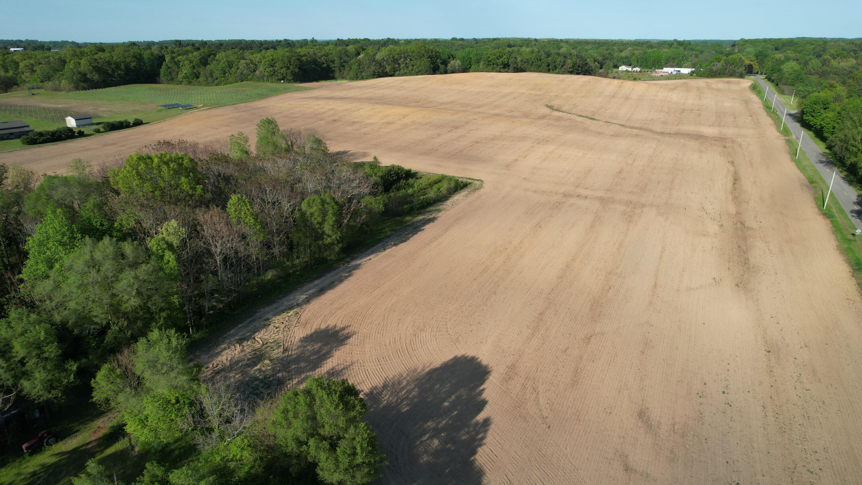 545 Biastock Road Benton Harbor, MI 49022 - Photo 11 of 15 dji_fly_20260521_184242_362_177940369819