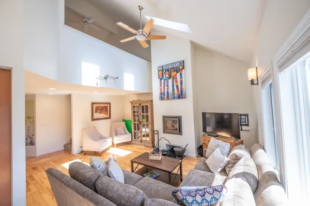 $539,000 | 16 A Snow Tree Lane, Unit CEDARS 1, West Dover, VT 05356