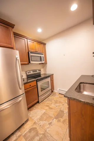 $539,000 | 16 A Snow Tree Lane, Unit CEDARS 1, West Dover, VT 05356