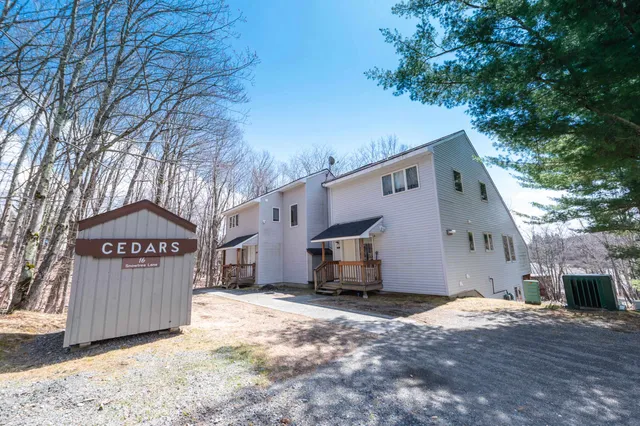 $539,000 | 16 A Snow Tree Lane, Unit CEDARS 1, West Dover, VT 05356