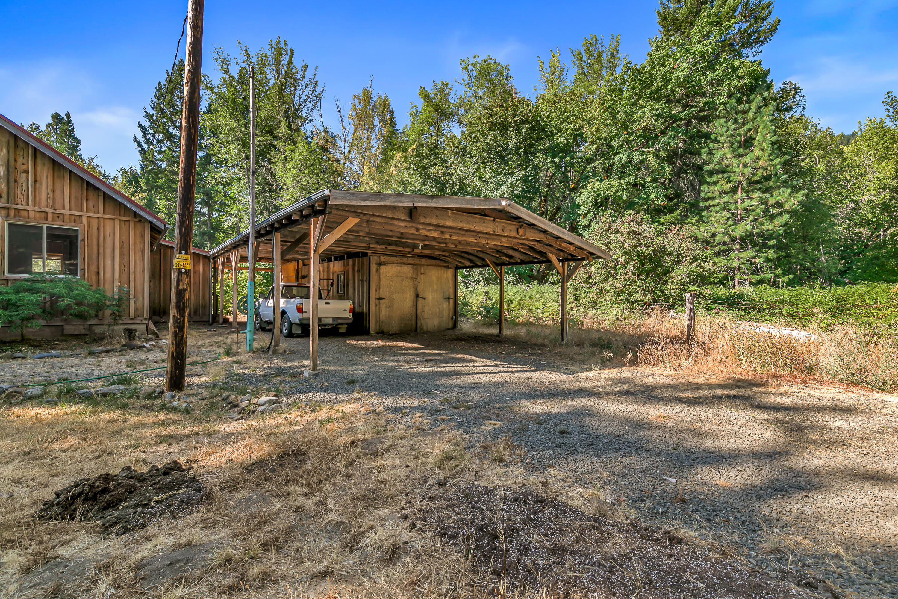 21875 East Evans Creek Road White City, OR 97503 - Photo 24 of 39 9R9A4743