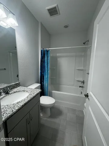 $2,300 | 8432 Dreams Float Court, Panama City Beach, FL 32413