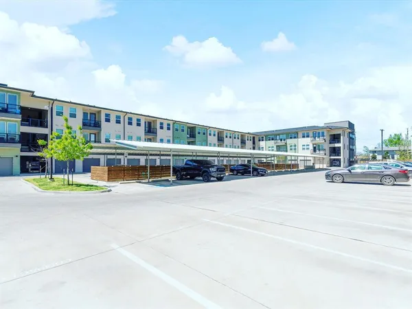 a large building with a street view