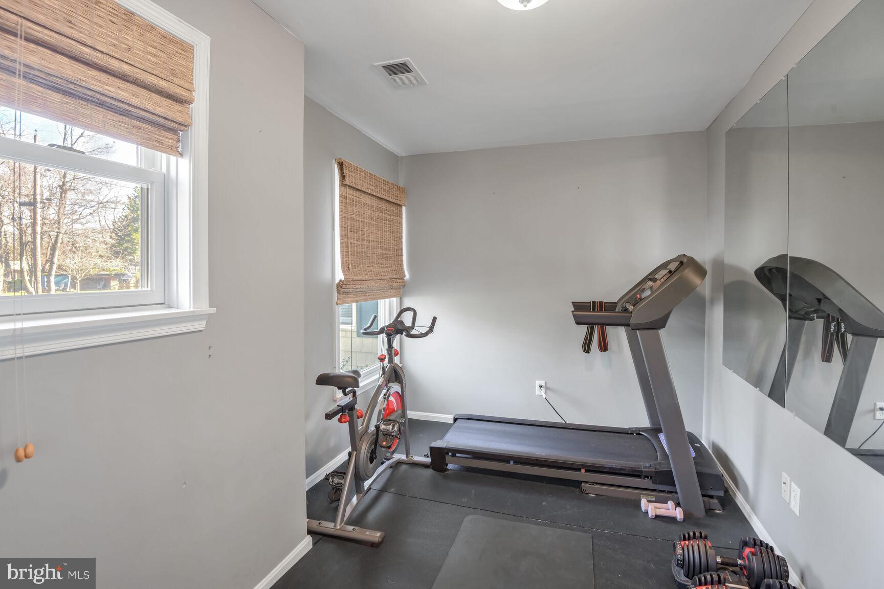 2760 Riverview Drive Riva, MD 21140 - Photo 18 of 28 3rd bedroom or exercise room