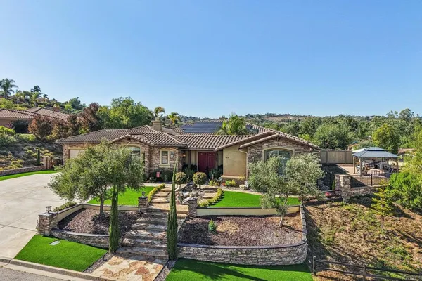 $1,600,000 | 4030 Flowerwood Lane, Fallbrook, CA 92028