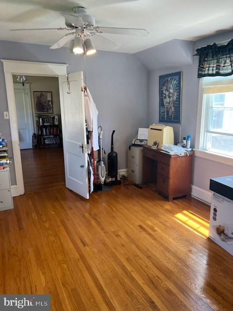 548 Broadview Road Upper Darby, PA 19082 - Photo 30 of 40