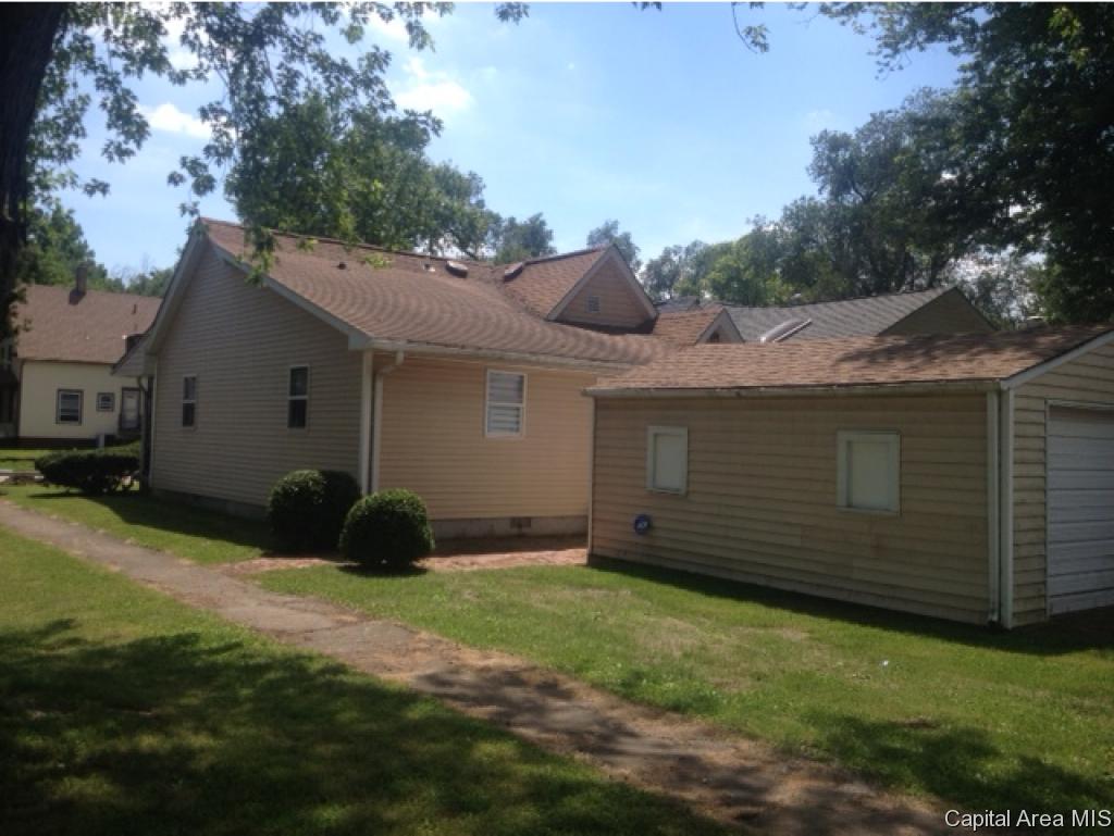 1219 East Pine Street Springfield, IL 62703 - Photo 4 of 14 Gallery Image 4