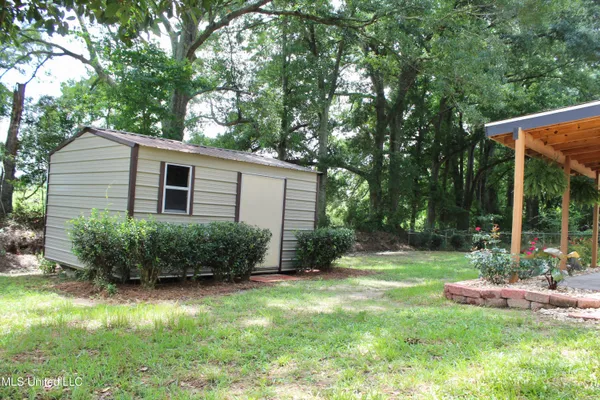 $229,500 | 505 Southeast 12th Avenue Avenue, Magee, MS 39111