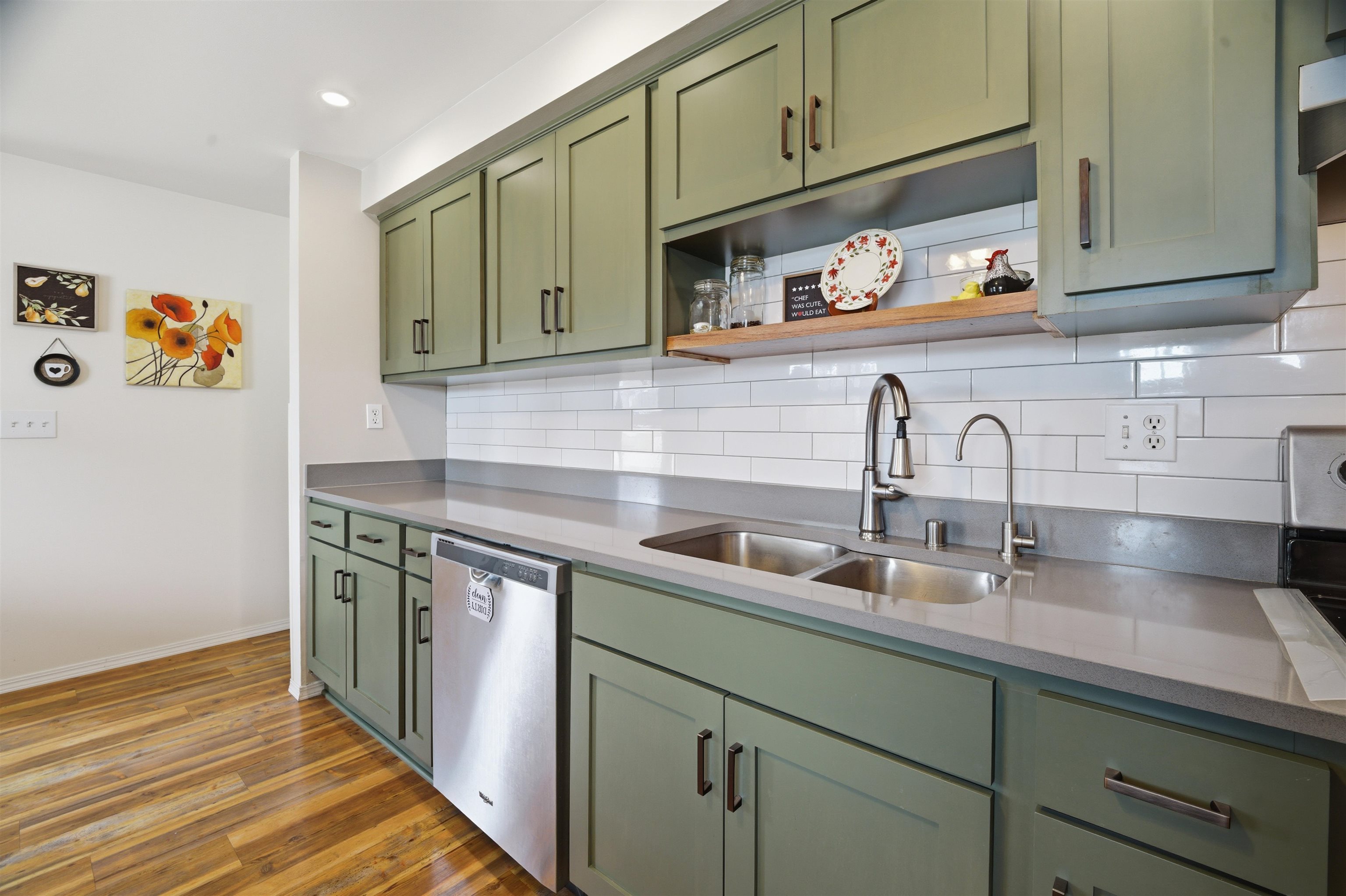 124 Ramlen Court Appleton, WI 54915 - Photo 5 of 36