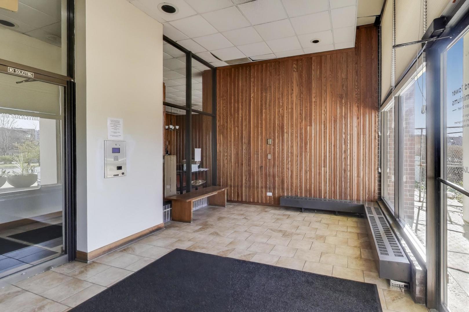 Undisclosed Address Lombard, IL 60148 - Photo 6 of 37 a view of an empty room with a window