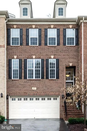 $725,000 | 25577 Soft Mist Terrace, Aldie, VA 20105