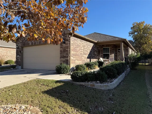 $1,800 | 233 Hobby Street, Georgetown, TX 78633