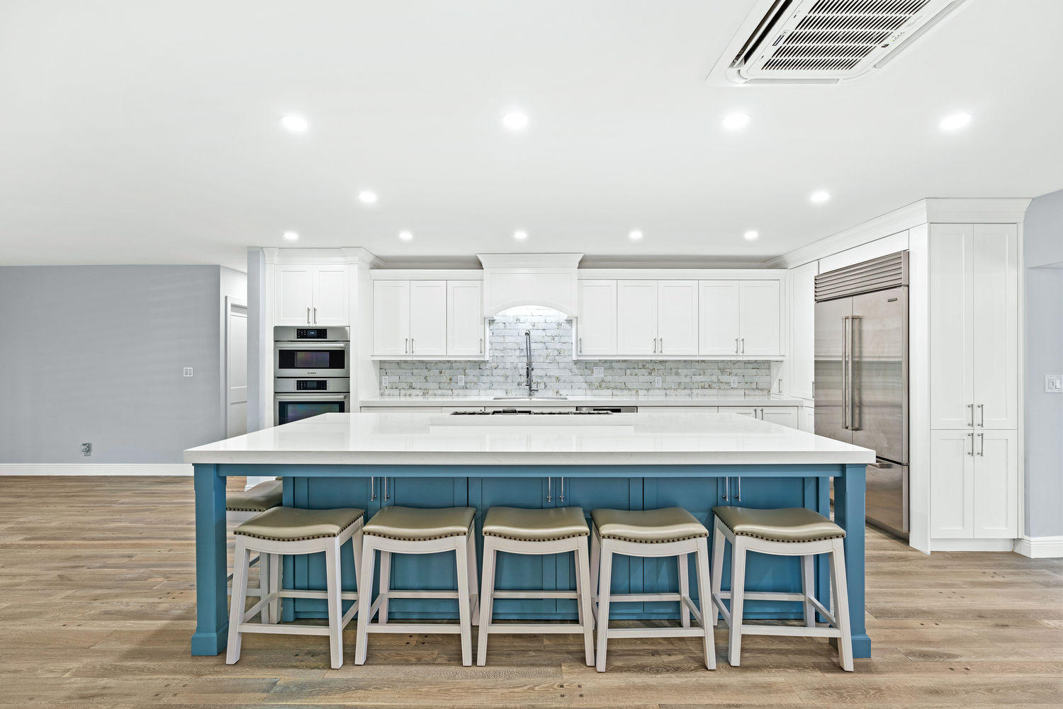 1669 Southwest Dyer Point Road Palm City, FL 34990 - Photo 8 of 37 008__dsc6920