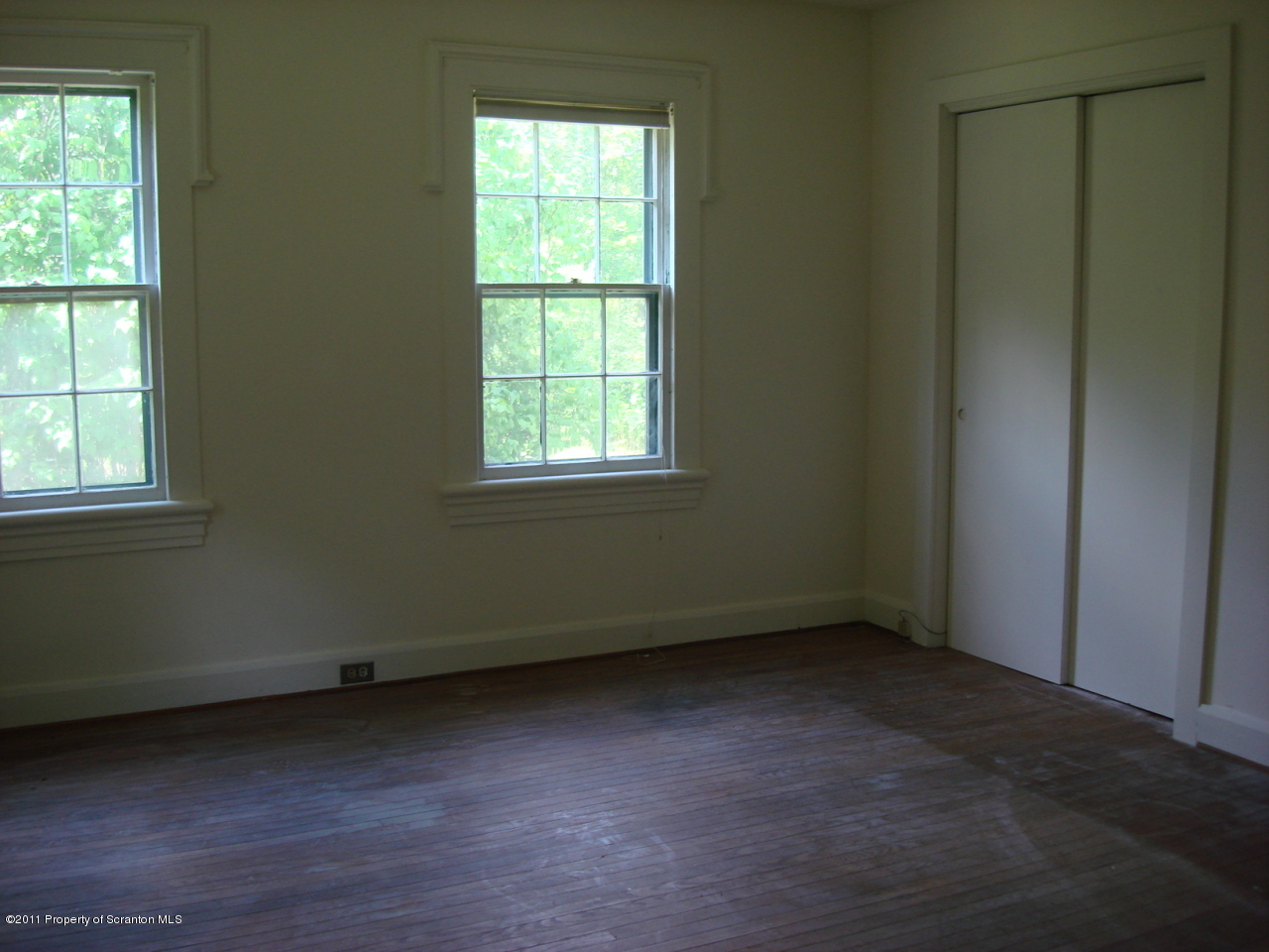 46 Benton Road Dalton, PA 18414 - Photo 5 of 9 Gallery Image 5