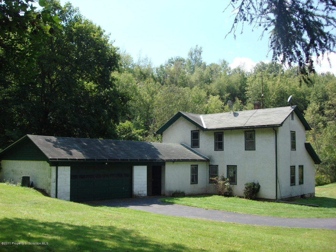 46 Benton Road Dalton, PA 18414 - Photo 8 of 9 Gallery Image 8