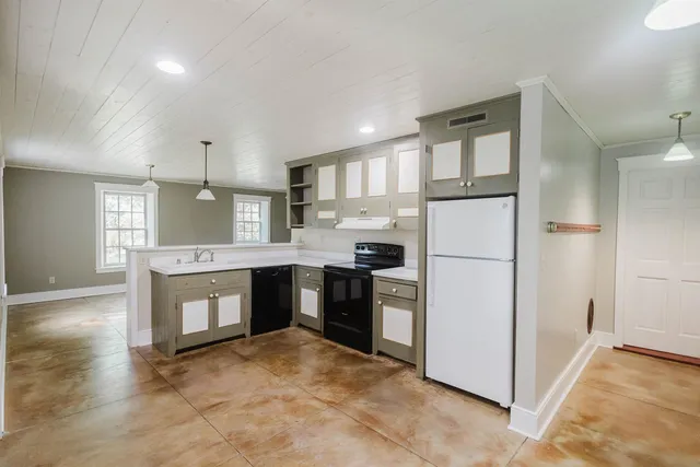 $449,900 | 149 Merry Christmas Lane, Mineral Point, WI 53565