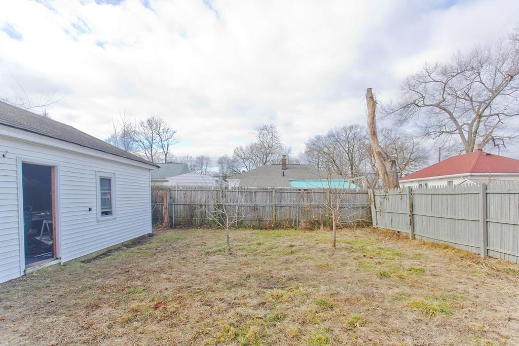 12 Santa Barbara Street Springfield, MA 01104 - Photo 27 of 29 Gallery Image 27