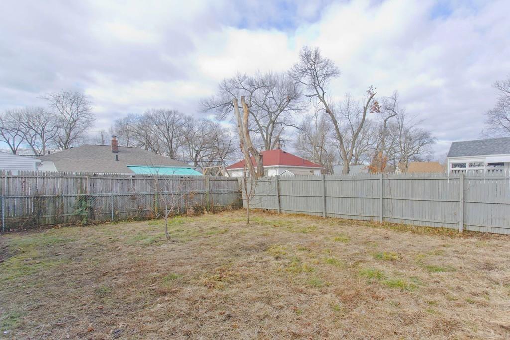 12 Santa Barbara Street Springfield, MA 01104 - Photo 28 of 29 Gallery Image 28