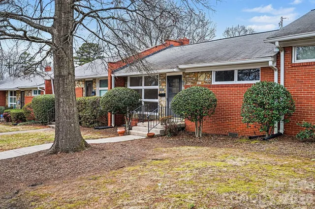$229,900 | 1010 Andover Road, Charlotte, NC 28211