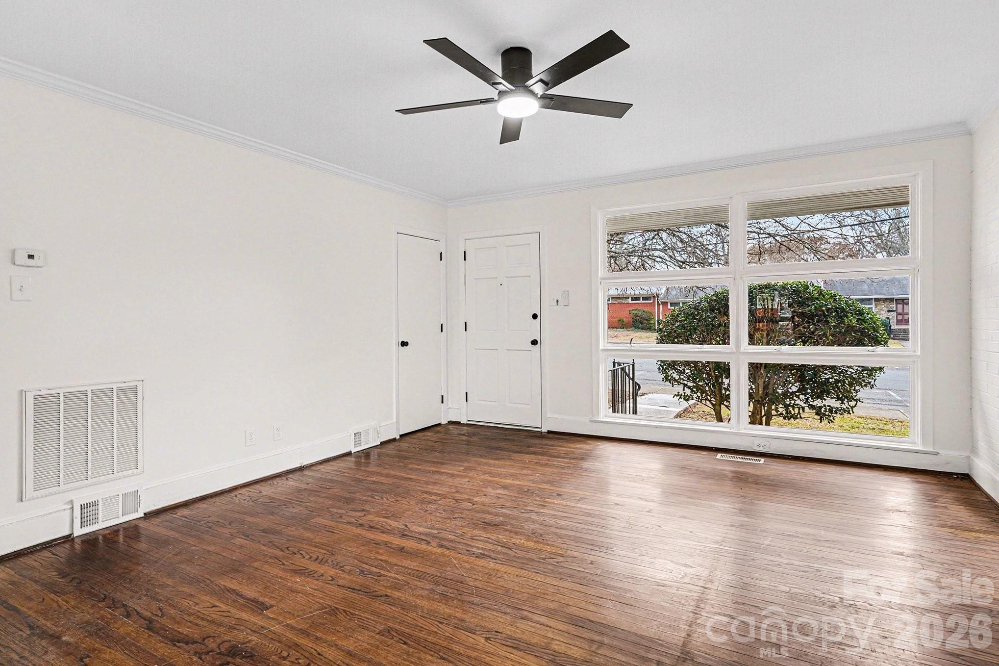 1010 Andover Road Charlotte, NC 28211 - Photo 3 of 15